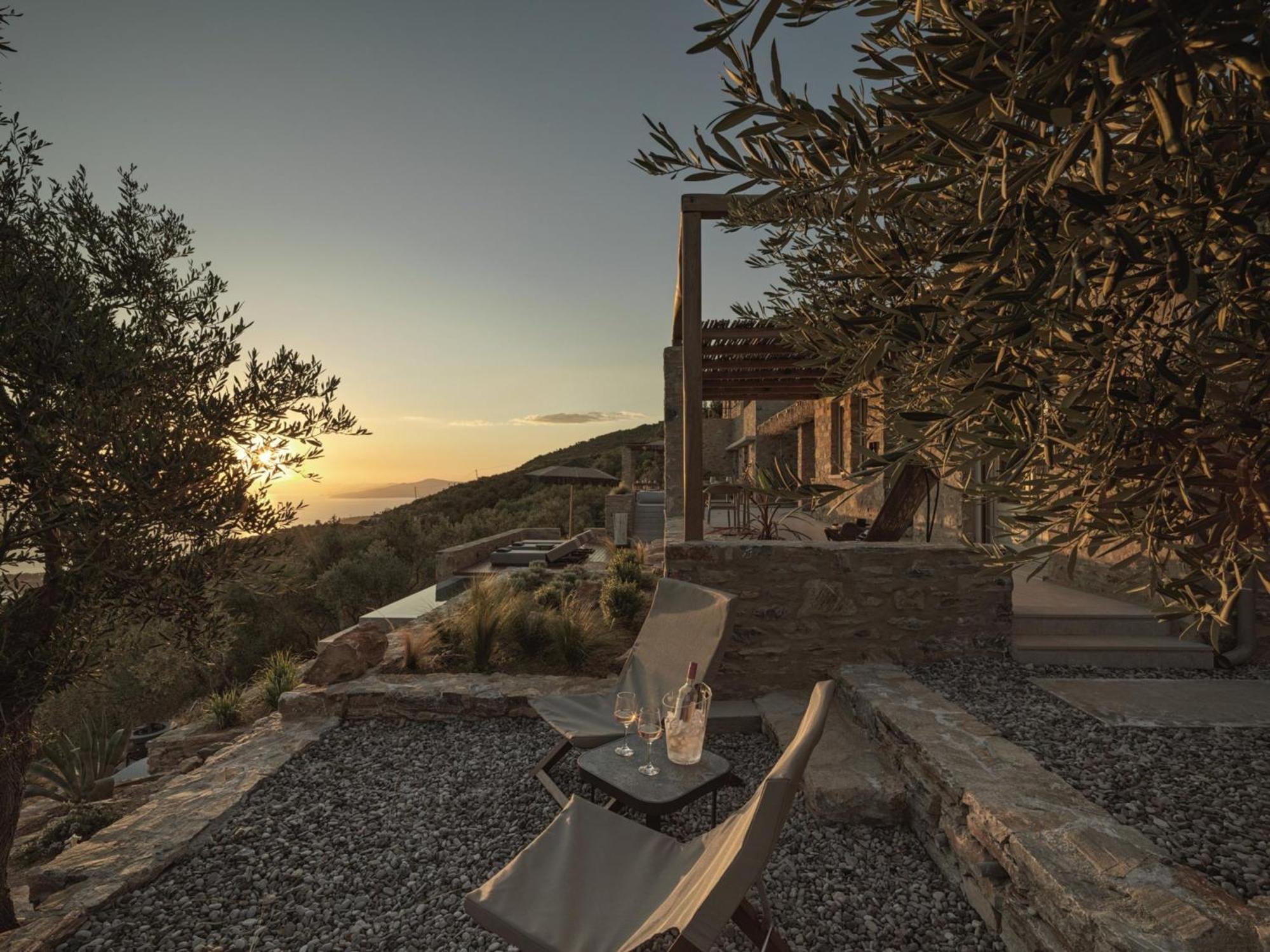 Peliva Nature Suites Pinakátai Buitenkant foto